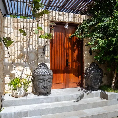 Bali Large 5-Br Private Luxury Dandanku Villa In Seminyak Exterior photo