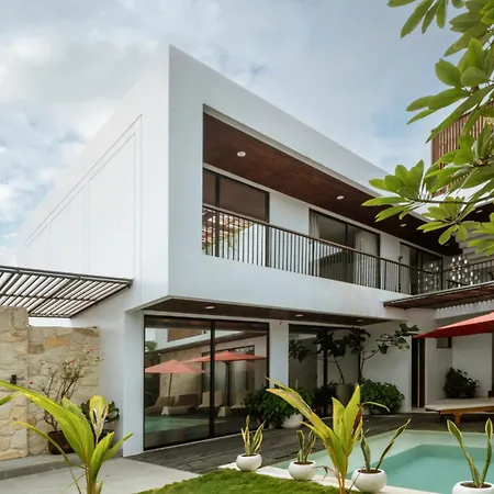 Bali Large 5-Br Private Luxury Dandanku Villa In Seminyak Exterior photo